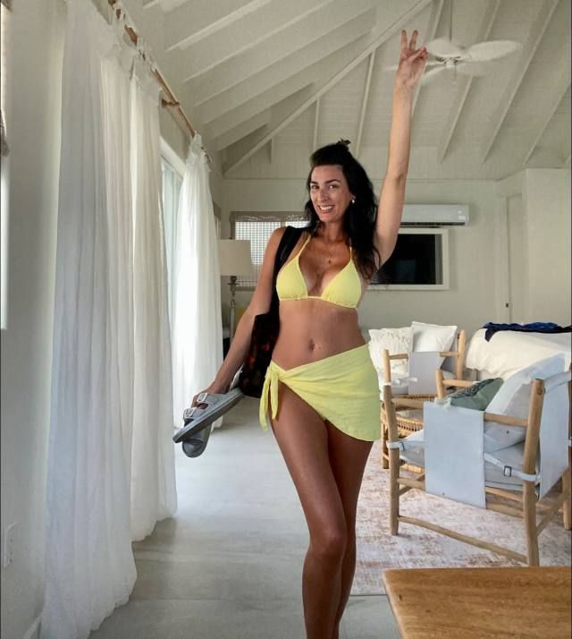 I am an attractive girl, I am willing to share with you the pleasure and experience, giving my best so that you have the best - Image 3